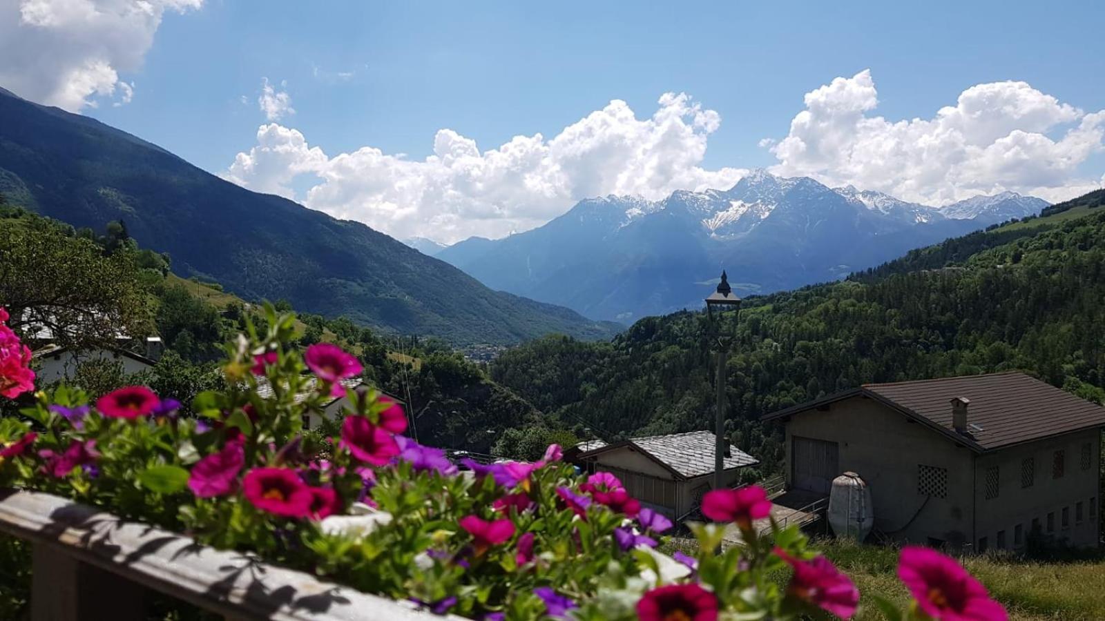 Rayon De Soleil Cir 0016 Allein Aosta Bagian luar foto